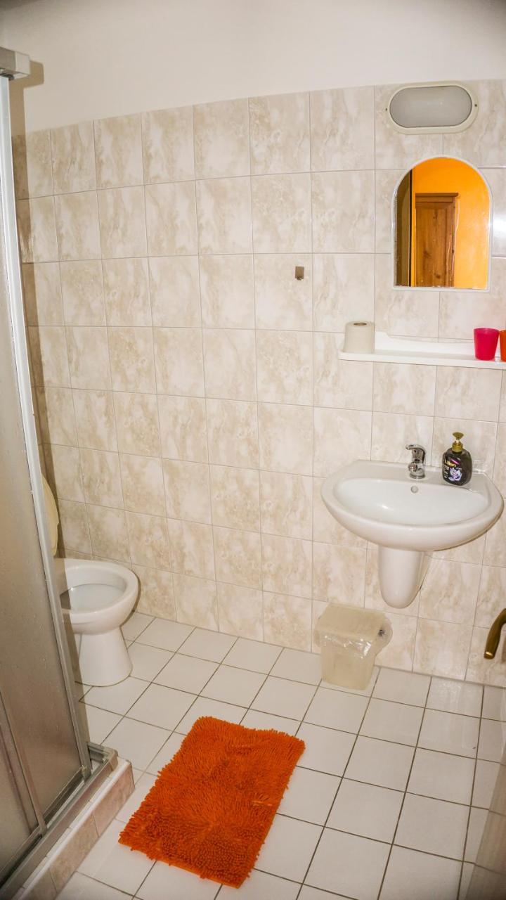 Penzion s restaurací na Furhaple Šakvice Esterno foto