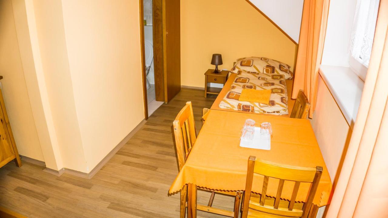 Penzion s restaurací na Furhaple Šakvice Esterno foto